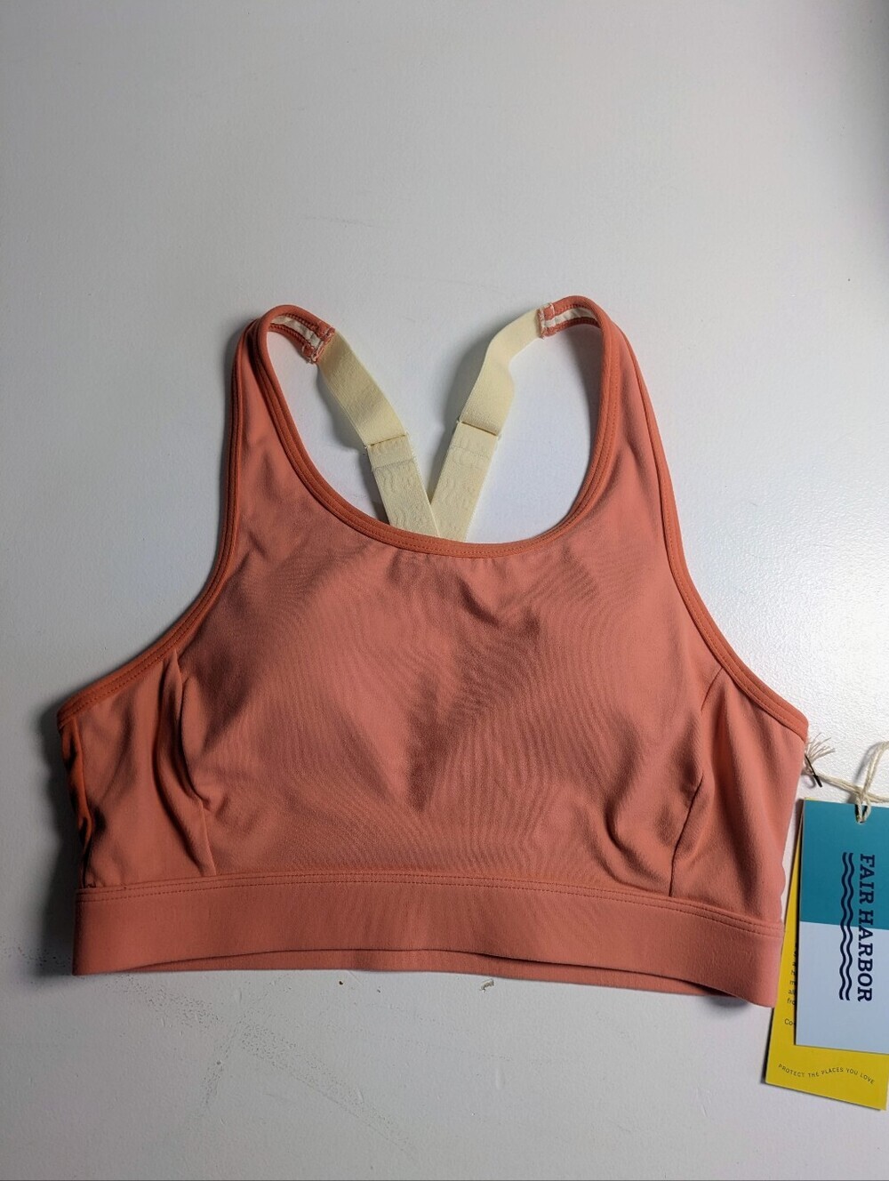 NWT Fair Harbor Corliss Sports Bra Coral Wireless Sz S Coral Race Back Gym Sport